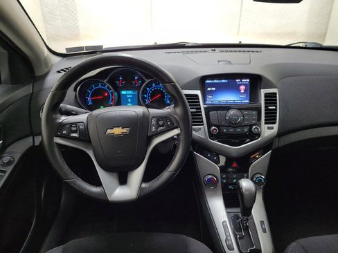 Used 2014 Chevrolet Cruze LT FWD image 22