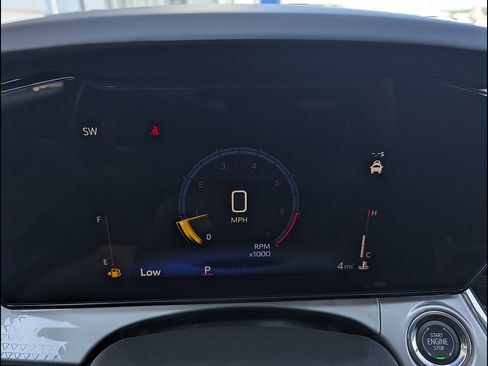 New 2026 Chevrolet Trax LT w/ Driver Confidence Package FWD image 2