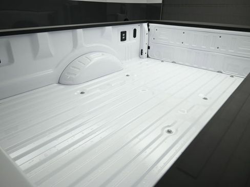 New 2026 Ford F250 XL w/ XL Chrome Package image 17