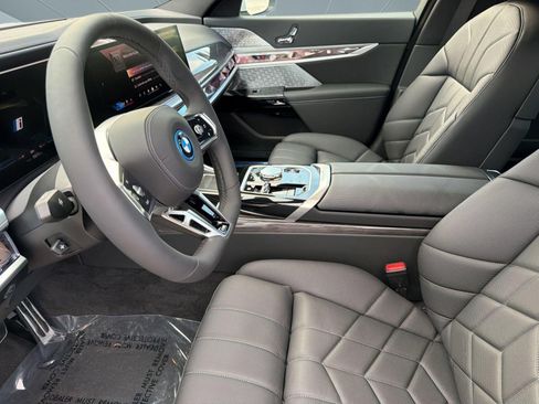 New 2026 BMW i7 xDrive60 AWD/4WD image 5