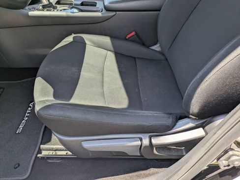 Used 2024 Nissan Sentra S FWD image 15