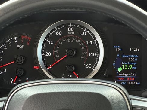 Used 2022 Toyota Corolla Cross LE image 16