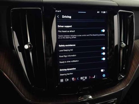 Certified 2023 Volvo XC60 B5 Plus w/ Climate Package image 25