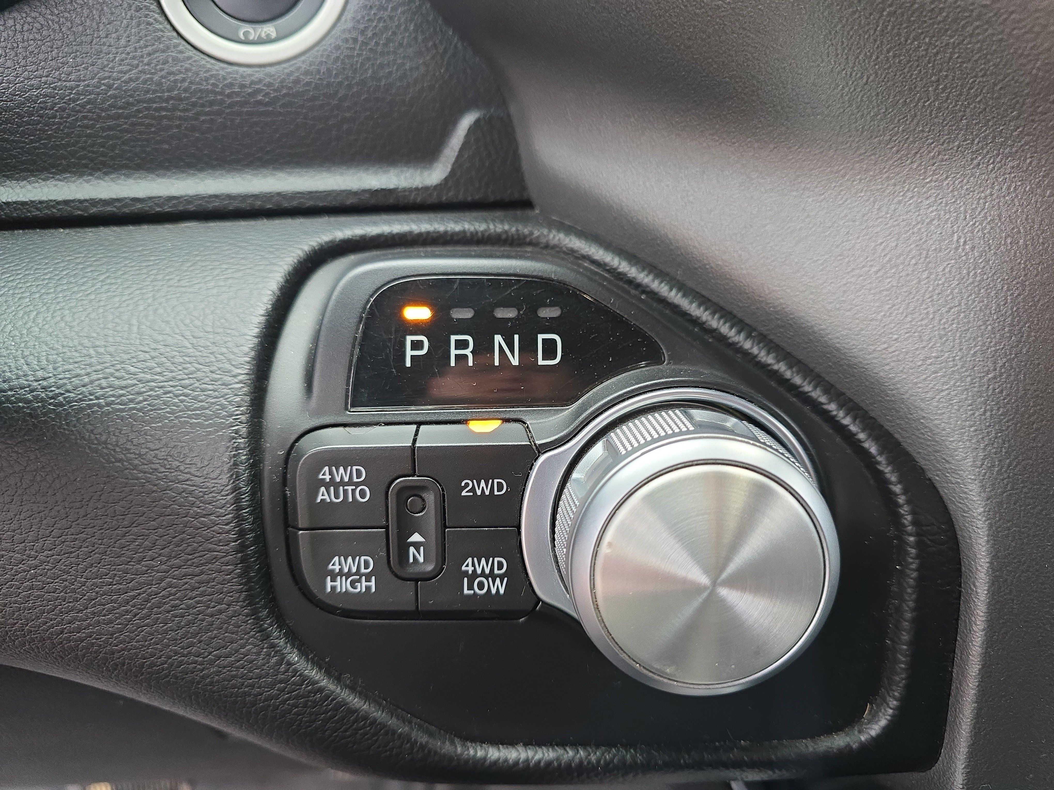 Used 2020 RAM 1500 Laramie w/ Sport Appearance Package AWD/4WD image 16