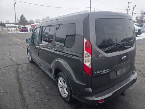Used 2016 Ford Transit Connect XLT image 5