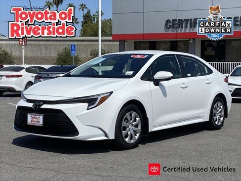 Certified 2026 Toyota Corolla LE FWD image 1