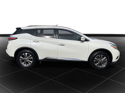 Used 2017 Nissan Murano SV image 6