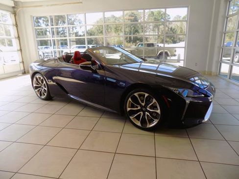 Used 2021 Lexus LC 500 Convertible image 6