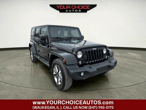 Used 2015 Jeep Wrangler Unlimited Sahara image 7