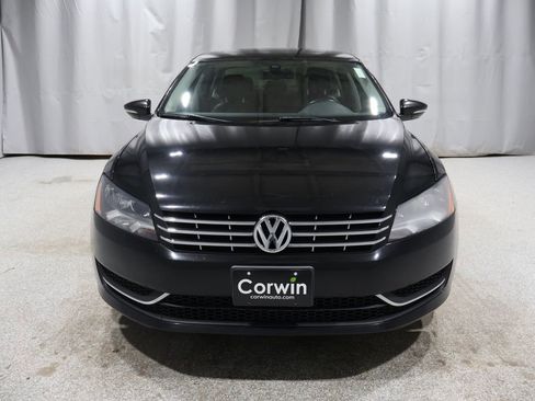 Used 2012 Volkswagen Passat TDI SE image 7