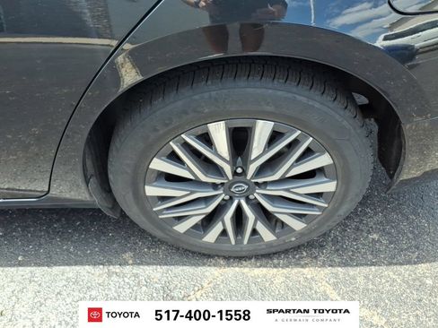 Used 2024 Nissan Altima 2.5 SV FWD image 11