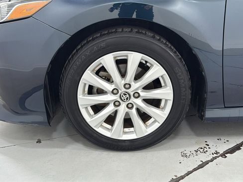 Used 2020 Toyota Camry LE image 24