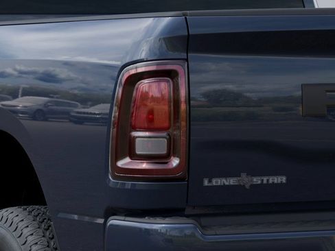 New 2026 RAM 2500 Big Horn AWD/4WD image 9