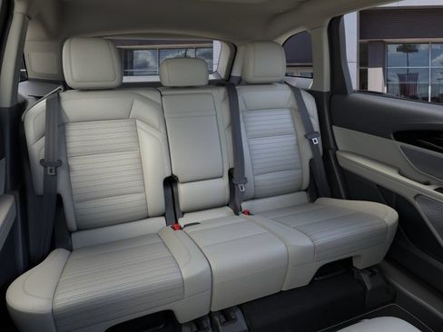 New 2026 Lincoln Nautilus Reserve AWD/4WD image 11