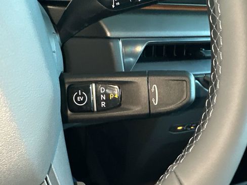 New 2026 Kia EV9 Land w/ Nightfall Edition Package image 28