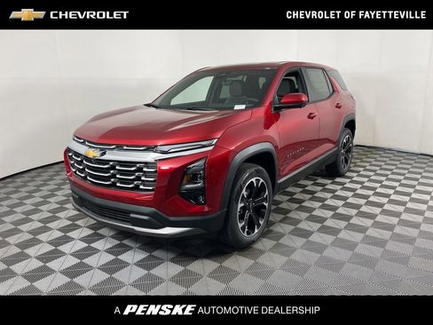 New 2026 Chevrolet Equinox LT w/ Convenience Package II FWD image 1