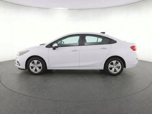Used 2016 Chevrolet Cruze LS FWD image 6