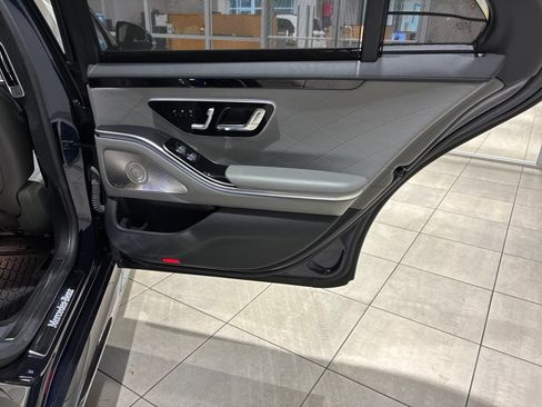 Used 2022 Mercedes-Benz S 580 4MATIC Sedan image 28
