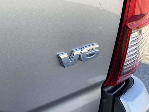 Used 2023 Toyota Tacoma SR image 12