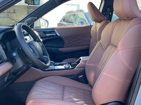 New 2025 Mitsubishi Outlander SEL image 8
