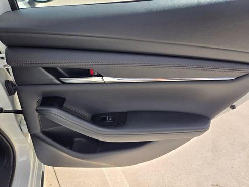 New 2026 MAZDA MAZDA3 2.5 S Hatchback w/ Premium Pkg image 9