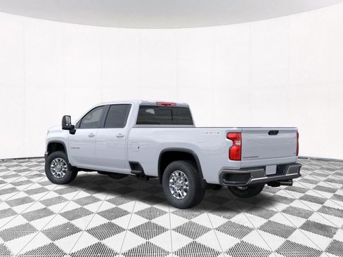 New 2026 Chevrolet Silverado 3500 LT w/ All Star Edition image 7