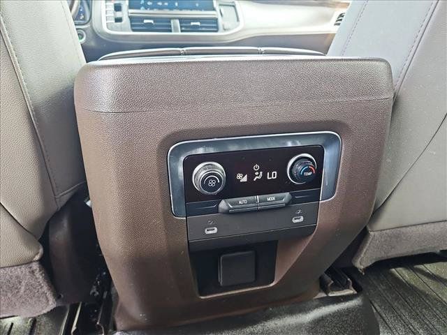 Used 2022 Chevrolet Tahoe Z71 AWD/4WD image 15