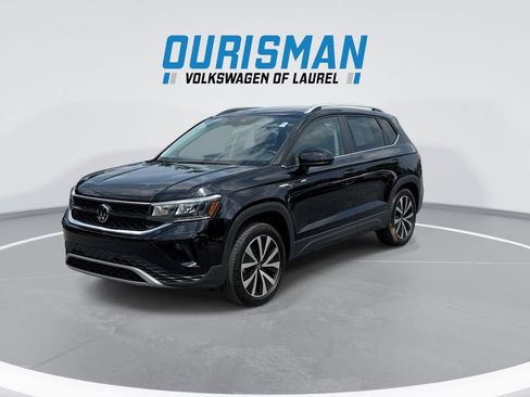 Used 2023 Volkswagen Taos SE AWD/4WD image 4
