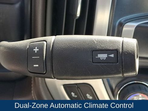 Used 2015 GMC Sierra 1500 SLT w/ SLT Crew Cab Value Package image 11