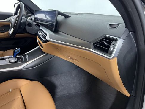 Used 2023 BMW i4 eDrive35 w/ Premium Package image 33