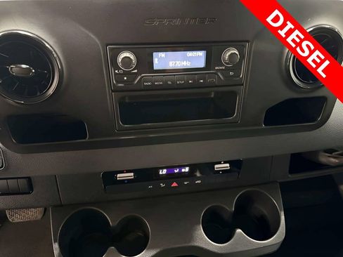 Used 2020 Mercedes-Benz Sprinter 2500 w/ Driver Convenience Package image 20