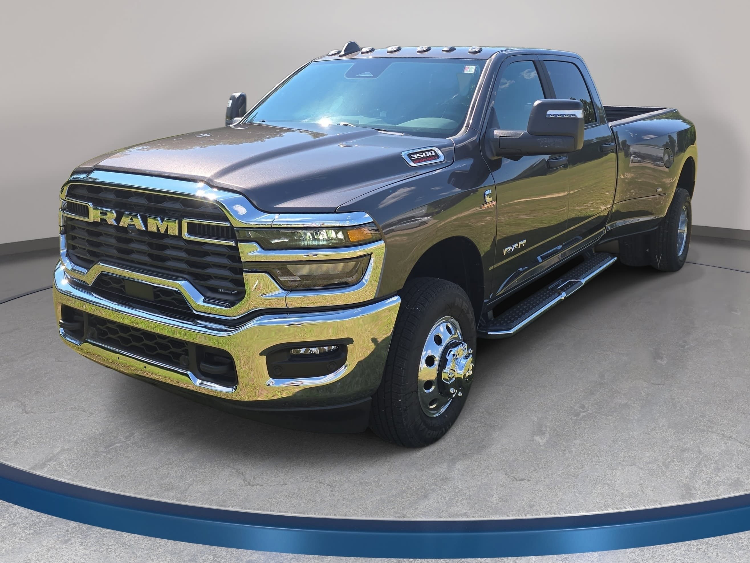 New 2026 RAM 3500 Big Horn AWD/4WD image 1