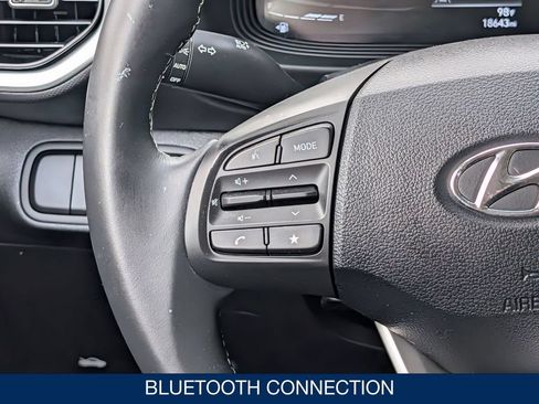 Certified 2024 Hyundai Venue SEL FWD image 21