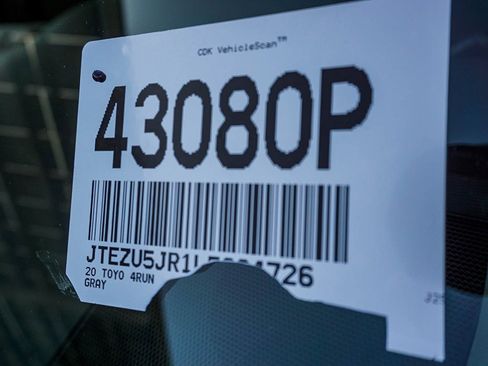 Used 2020 Toyota 4Runner SR5 image 27