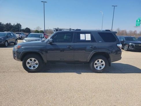 Used 2024 Toyota 4Runner SR5 image 2