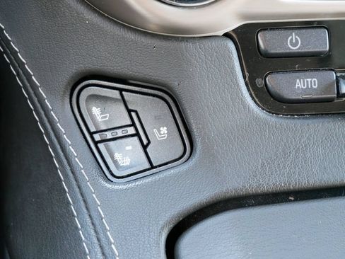 Used 2020 GMC Yukon Denali AWD/4WD image 23