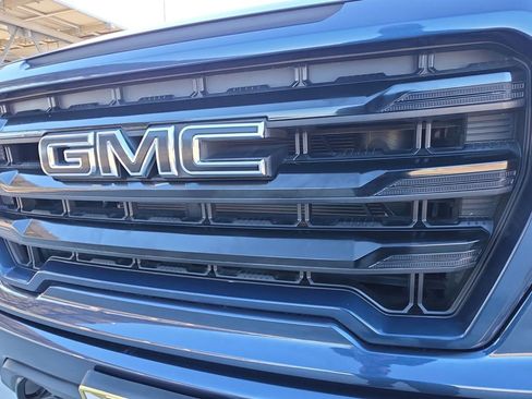 Used 2021 GMC Sierra 1500 Elevation image 32
