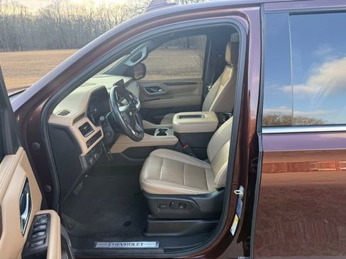 Used 2022 Chevrolet Tahoe Premier w/ Texas Edition image 16