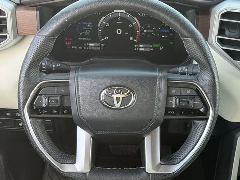 Used 2023 Toyota Tundra Capstone AWD/4WD image 15