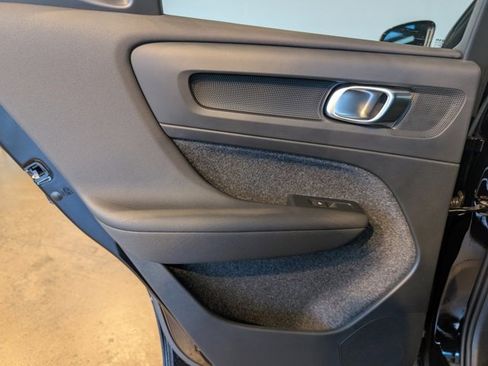 New 2026 Volvo XC40 B5 Ultra w/ Protection Package Premier image 23