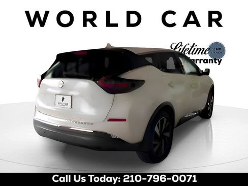 Used 2024 Nissan Murano SL FWD image 3