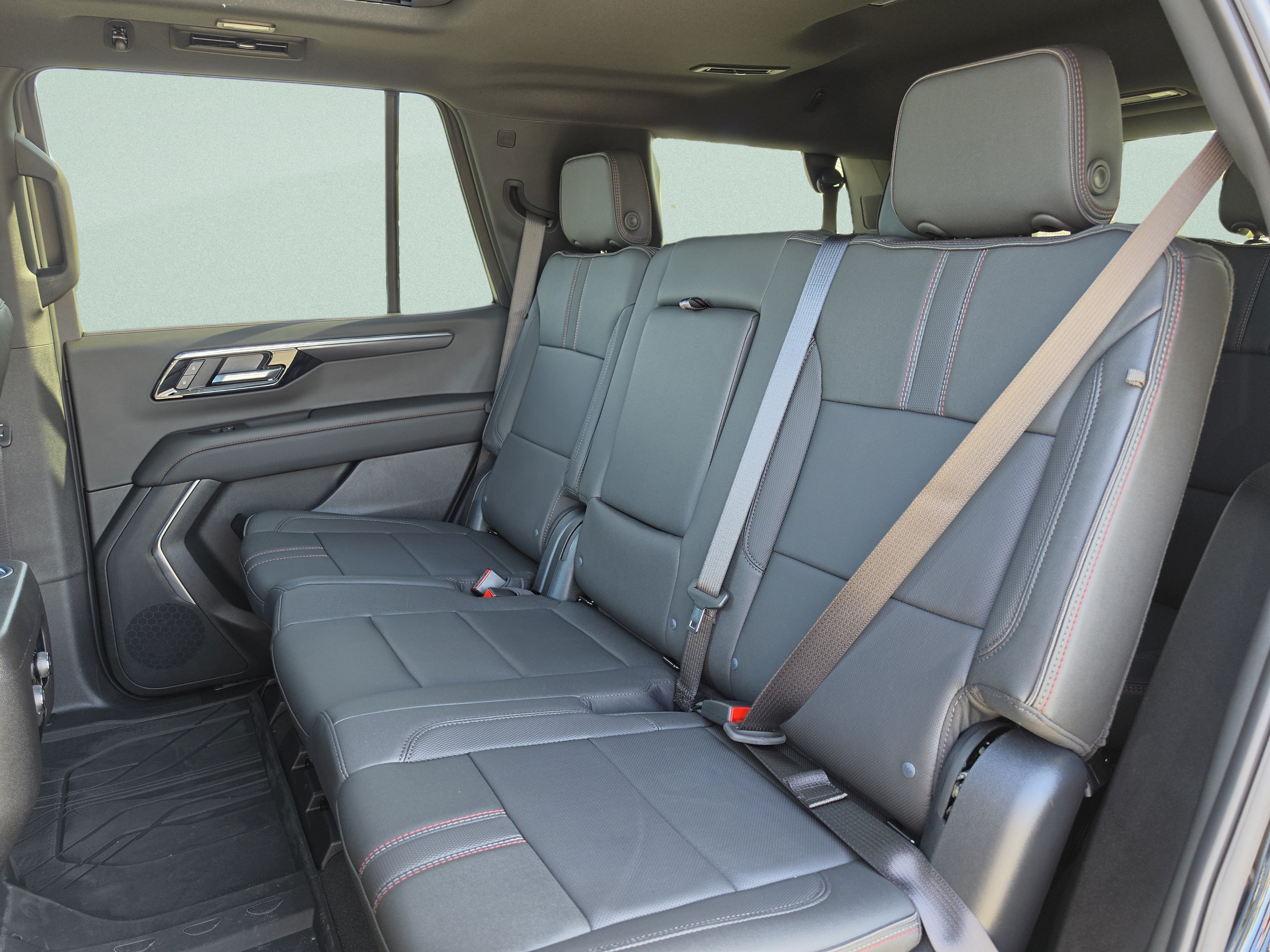 New 2026 Chevrolet Tahoe RST w/ Sun And Tow Package AWD/4WD image 24
