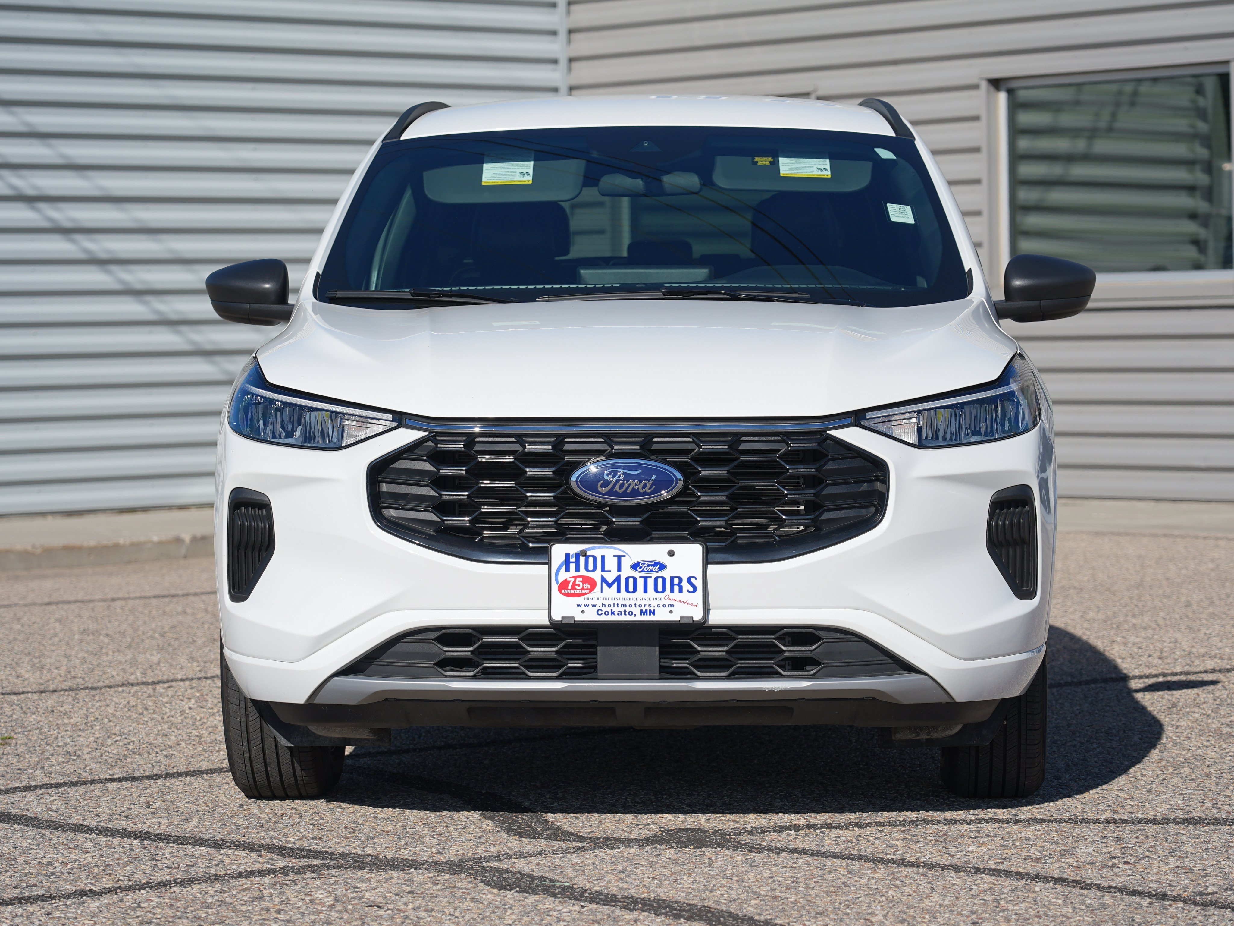 Used 2024 Ford Escape ST-Line w/ Tech Pack #1 AWD/4WD image 8