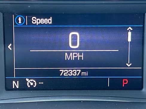 Used 2022 GMC Acadia SLE FWD image 28