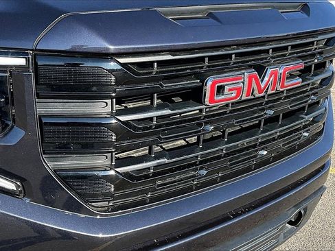 Used 2024 GMC Sierra 1500 Elevation w/ X31 Off-Road Package image 29