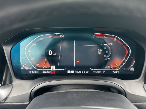 Used 2019 BMW 330i xDrive Sedan w/ M Sport Package image 13