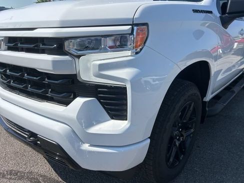New 2026 Chevrolet Silverado 1500 RST w/ LPO, Dark Essentials Package AWD/4WD image 10