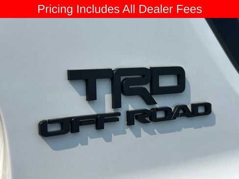 Used 2026 Toyota 4Runner TRD Off-Road Premium AWD/4WD image 18