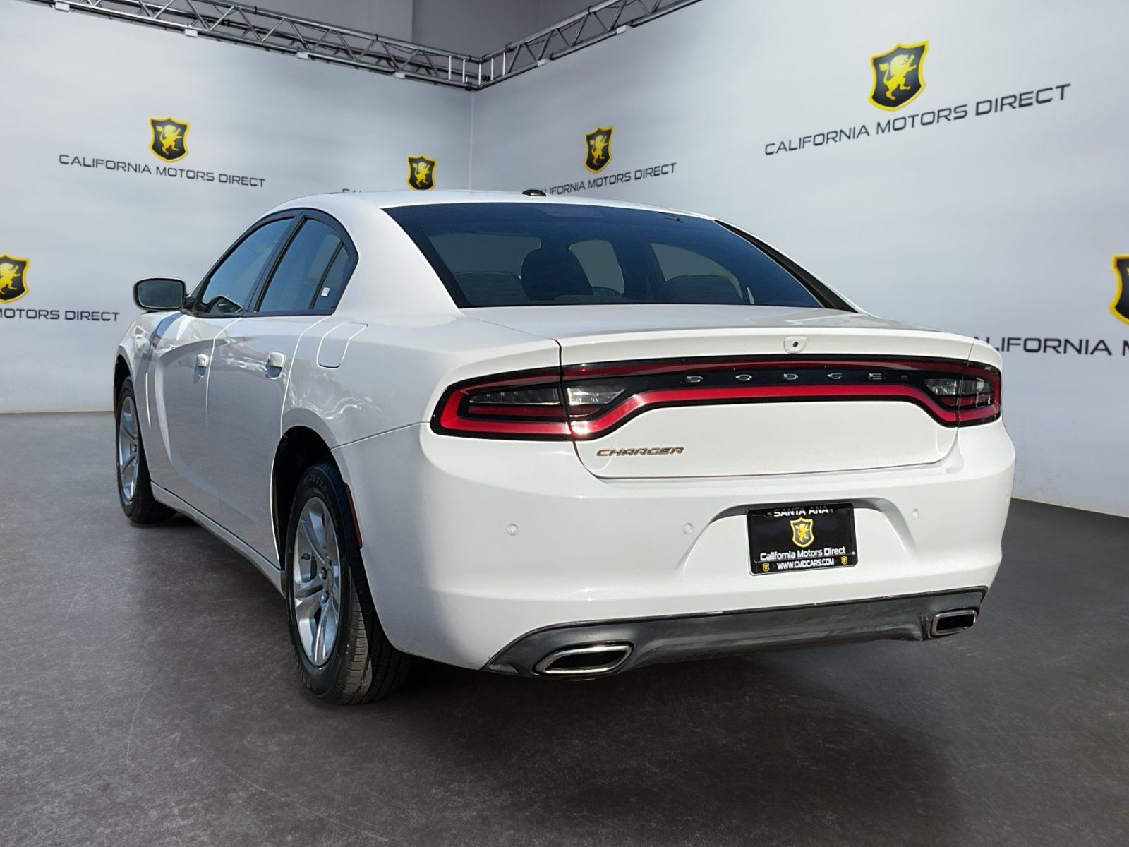 Used 2022 Dodge Charger SXT RWD image 7