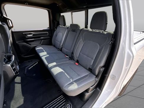 Used 2019 RAM 1500 Big Horn RWD image 21